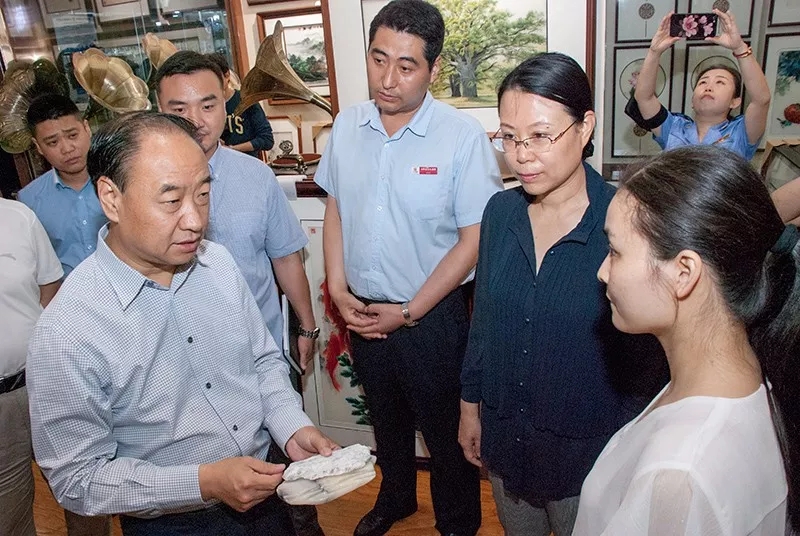 Cmp(冠军)官网 - 西甲希洪竞技主赞助商