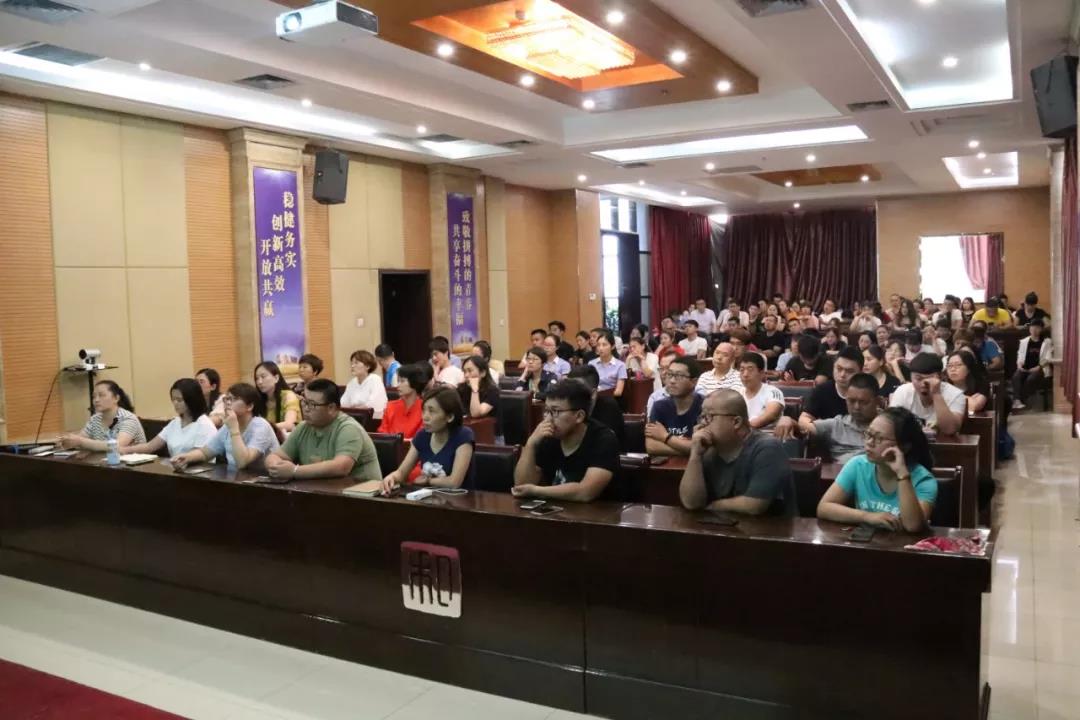 Cmp(冠军)官网 - 西甲希洪竞技主赞助商