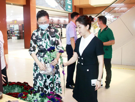 Cmp(冠军)官网 - 西甲希洪竞技主赞助商