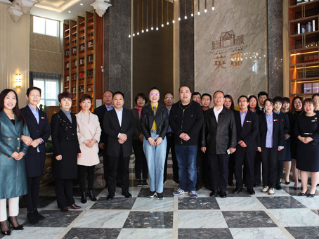 Cmp(冠军)官网 - 西甲希洪竞技主赞助商