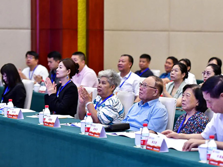 Cmp(冠军)官网 - 西甲希洪竞技主赞助商