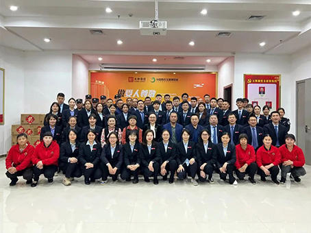 Cmp(冠军)官网 - 西甲希洪竞技主赞助商