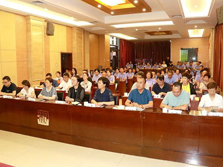 Cmp(冠军)官网 - 西甲希洪竞技主赞助商