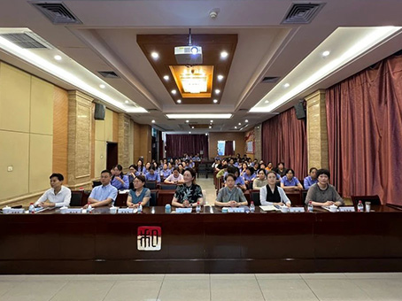 Cmp(冠军)官网 - 西甲希洪竞技主赞助商