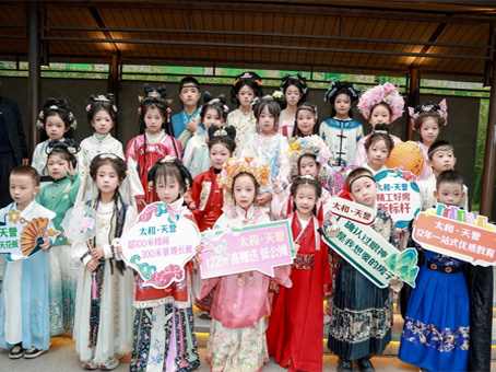 Cmp(冠军)官网 - 西甲希洪竞技主赞助商